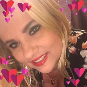 Meet your Posher, Anita